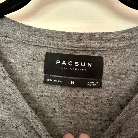 Men’s PacSun T-shirt - Picture 2 of 3